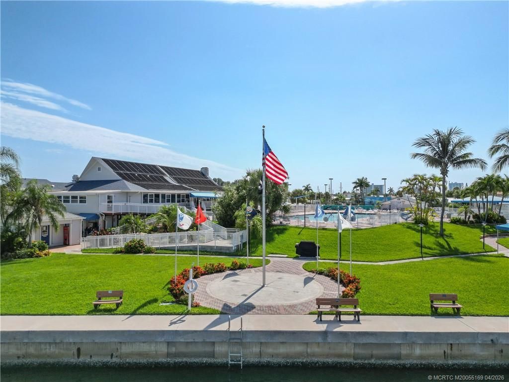 2005 Nettles Boulevard, Jensen Beach, FL 34957 Photo