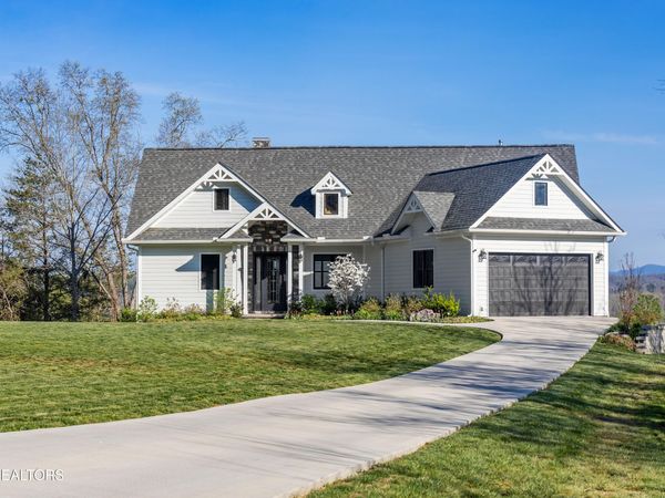 3385 Russell Brothers Rd, Sharps Chapel, TN 37866