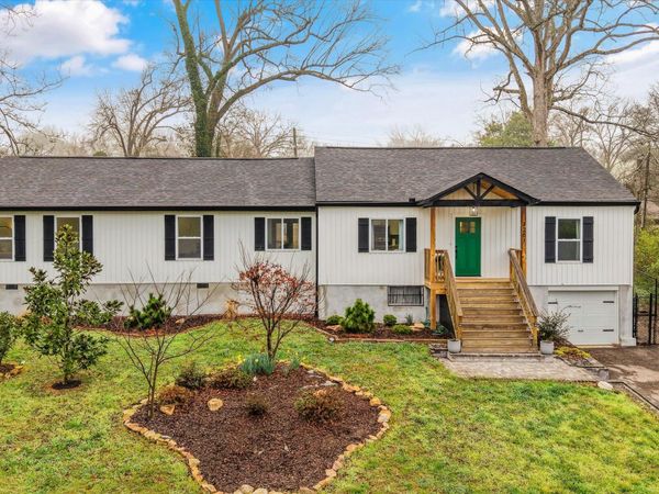 3201 NE Kenilworth Lane, Knoxville, TN 37917