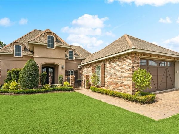 809 S CORNICHE DU LAC, Covington, LA 70433