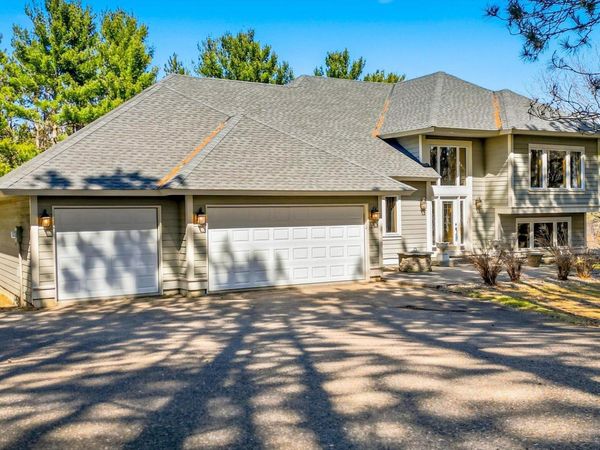 13840 28th Street N, Stillwater, MN 55082
