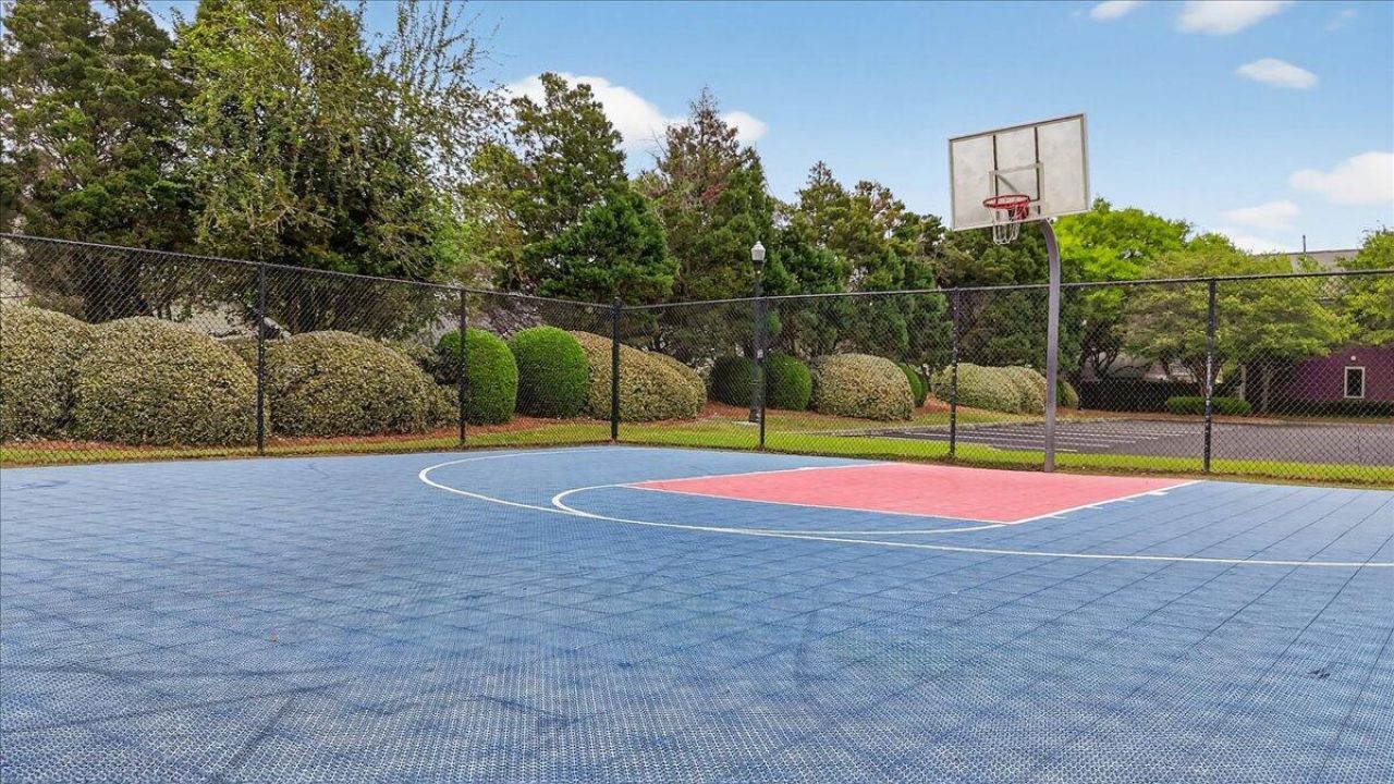 121 Hyacinth Street Photo 22