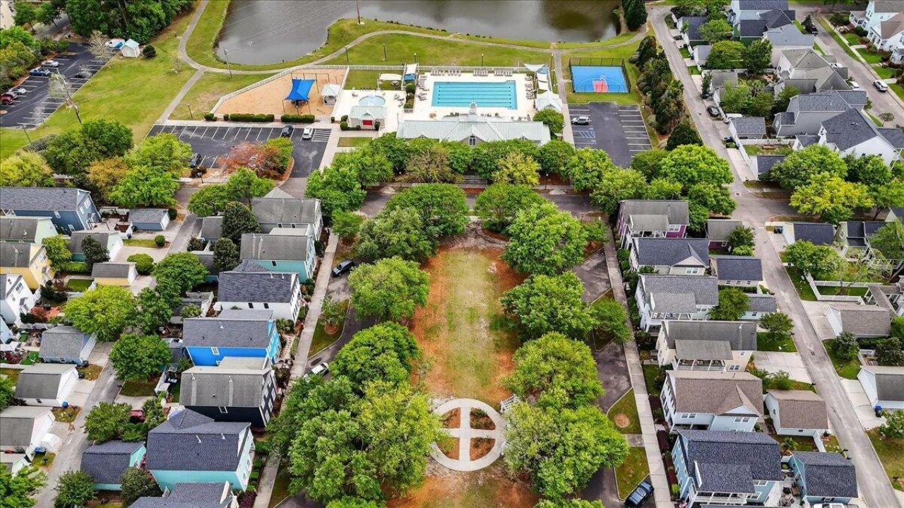 121 Hyacinth Street Photo 27