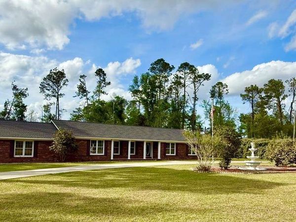 164 First Road, Hazlehurst, GA 31539