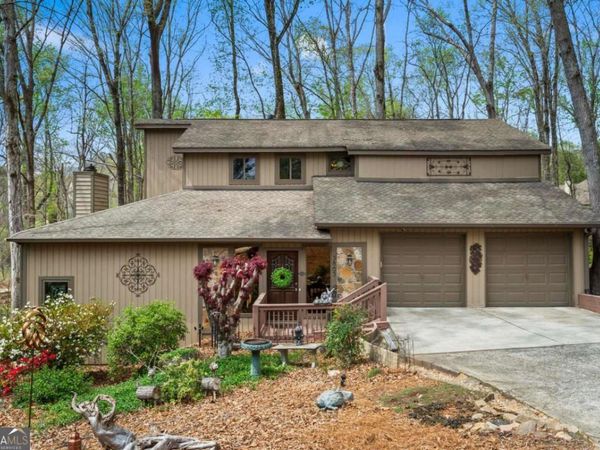 3865 Mabry Road NE, Roswell, GA 30075