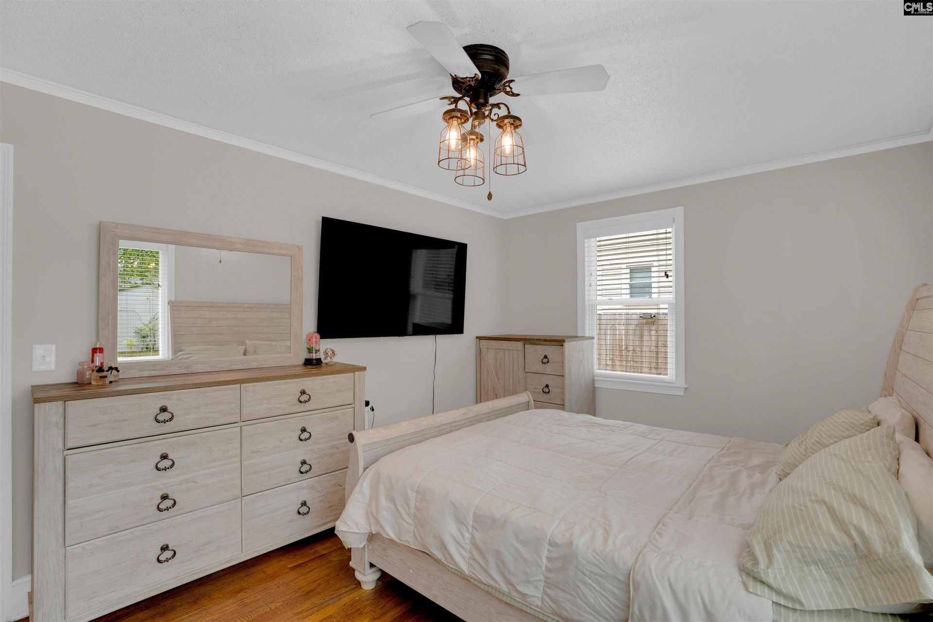 1622 Edgehill Road  Photo 13