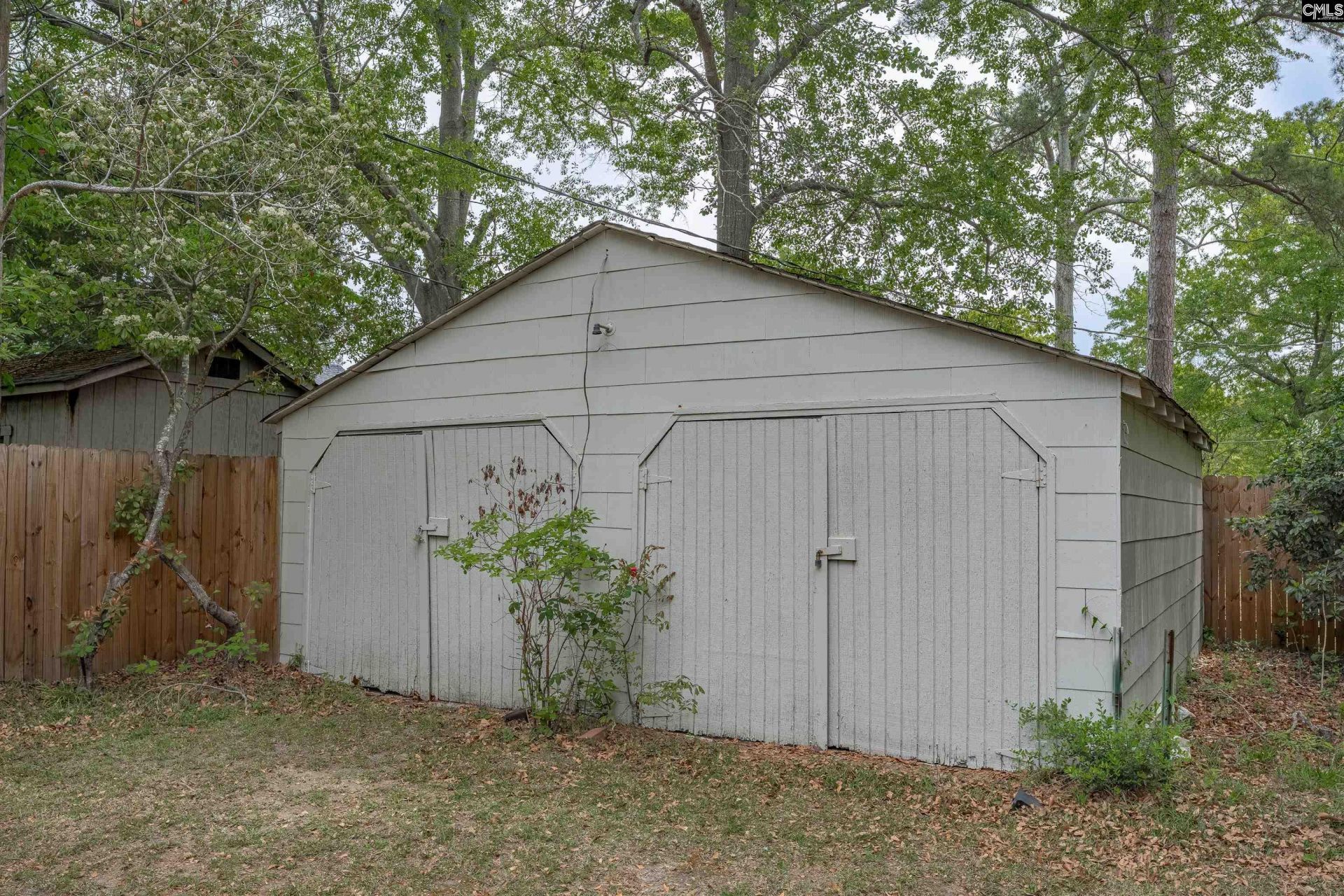 1622 Edgehill Road  Photo 21