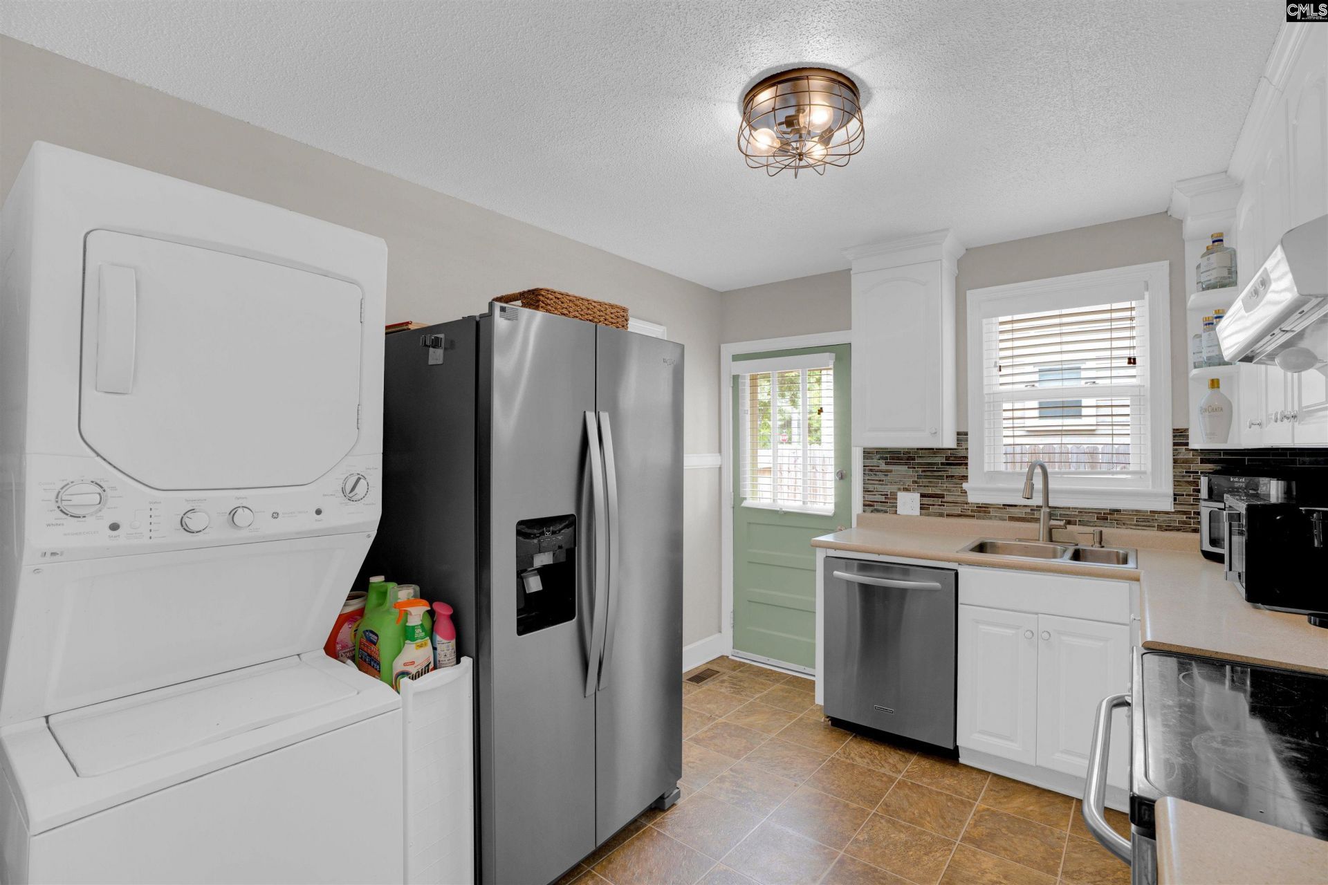 1622 Edgehill Road  Photo 9