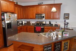 623 Harmon Street  photo 4