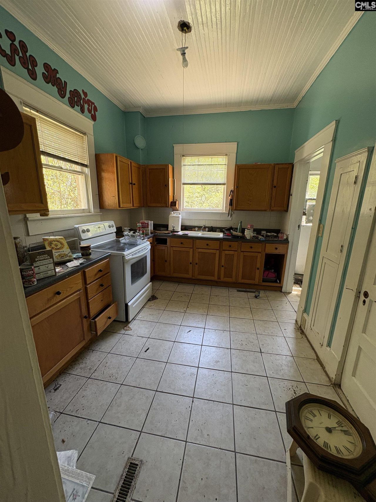 2400 Main Street  Photo 13