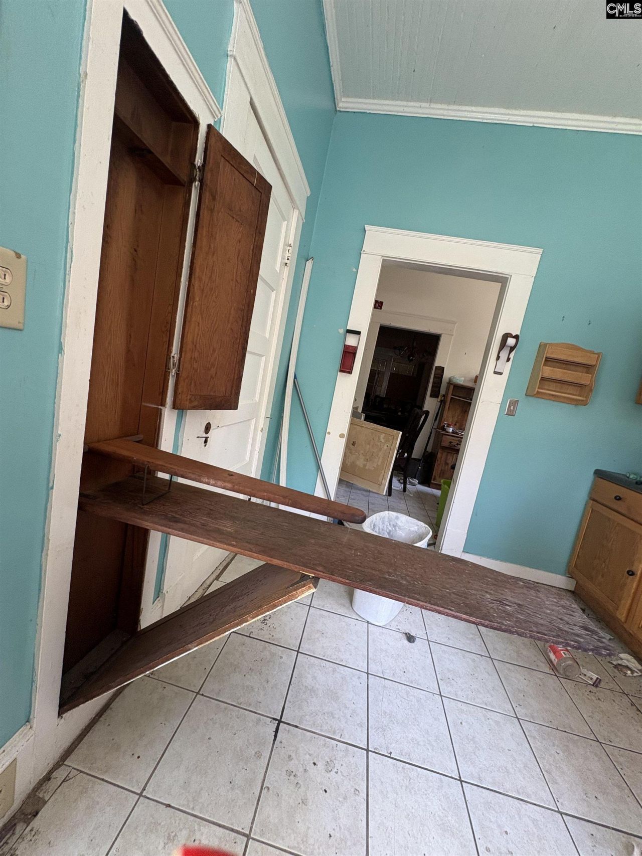 2400 Main Street  Photo 14