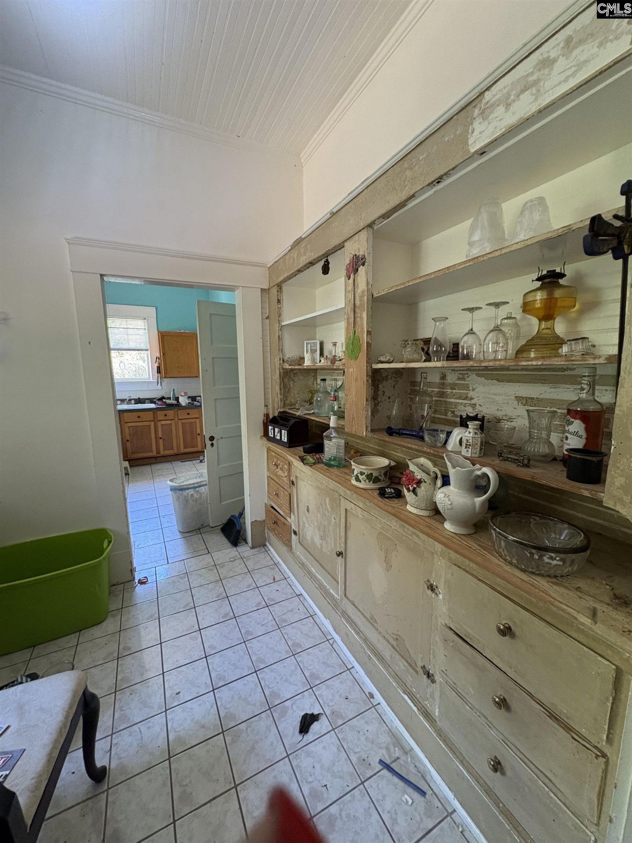 2400 Main Street  Photo 15