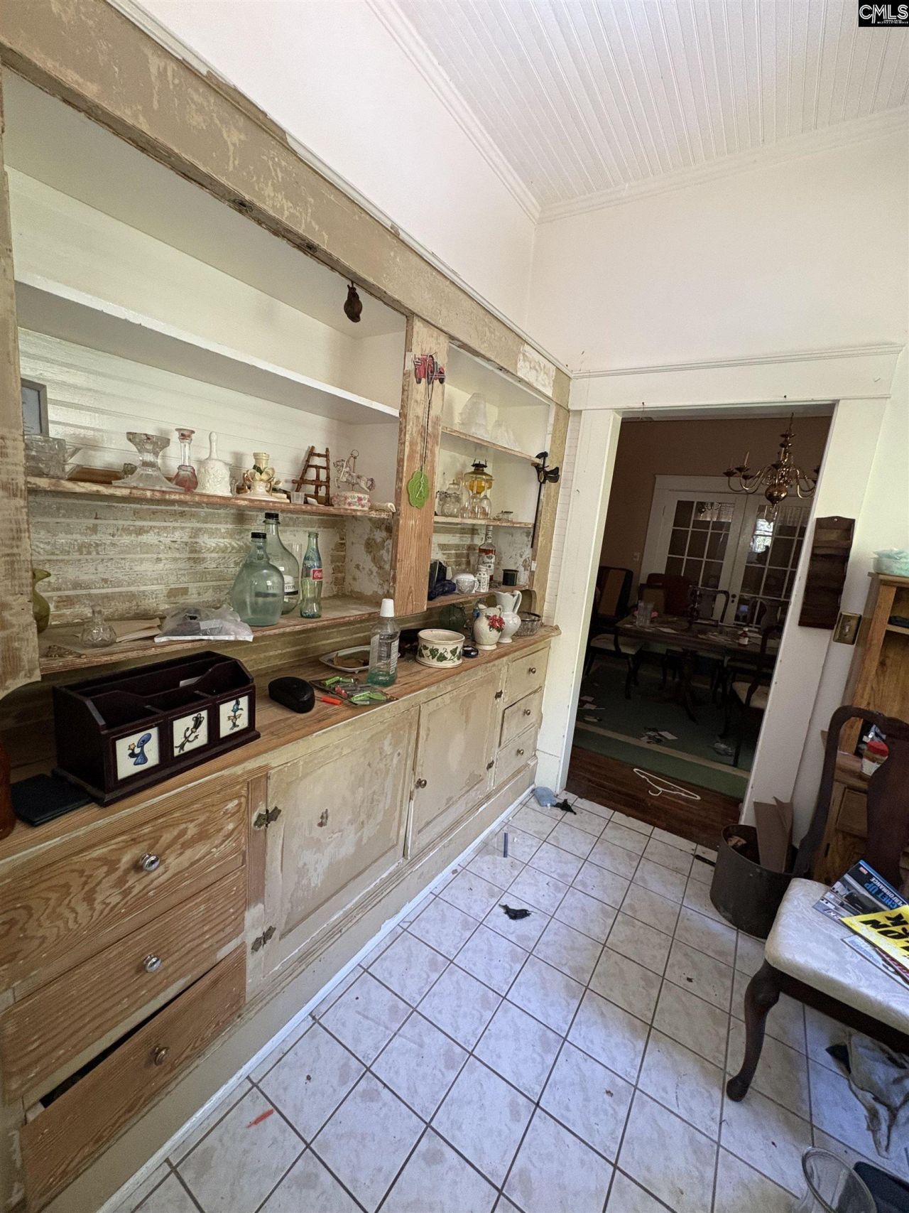 2400 Main Street  Photo 16