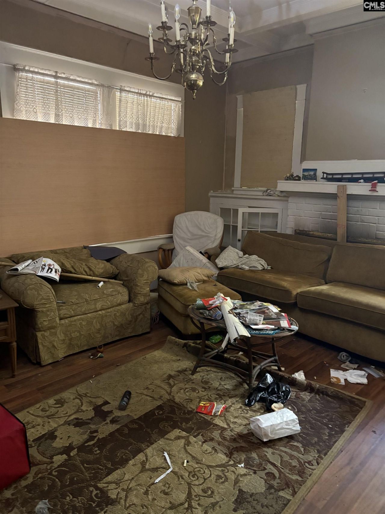 2400 Main Street  Photo 24