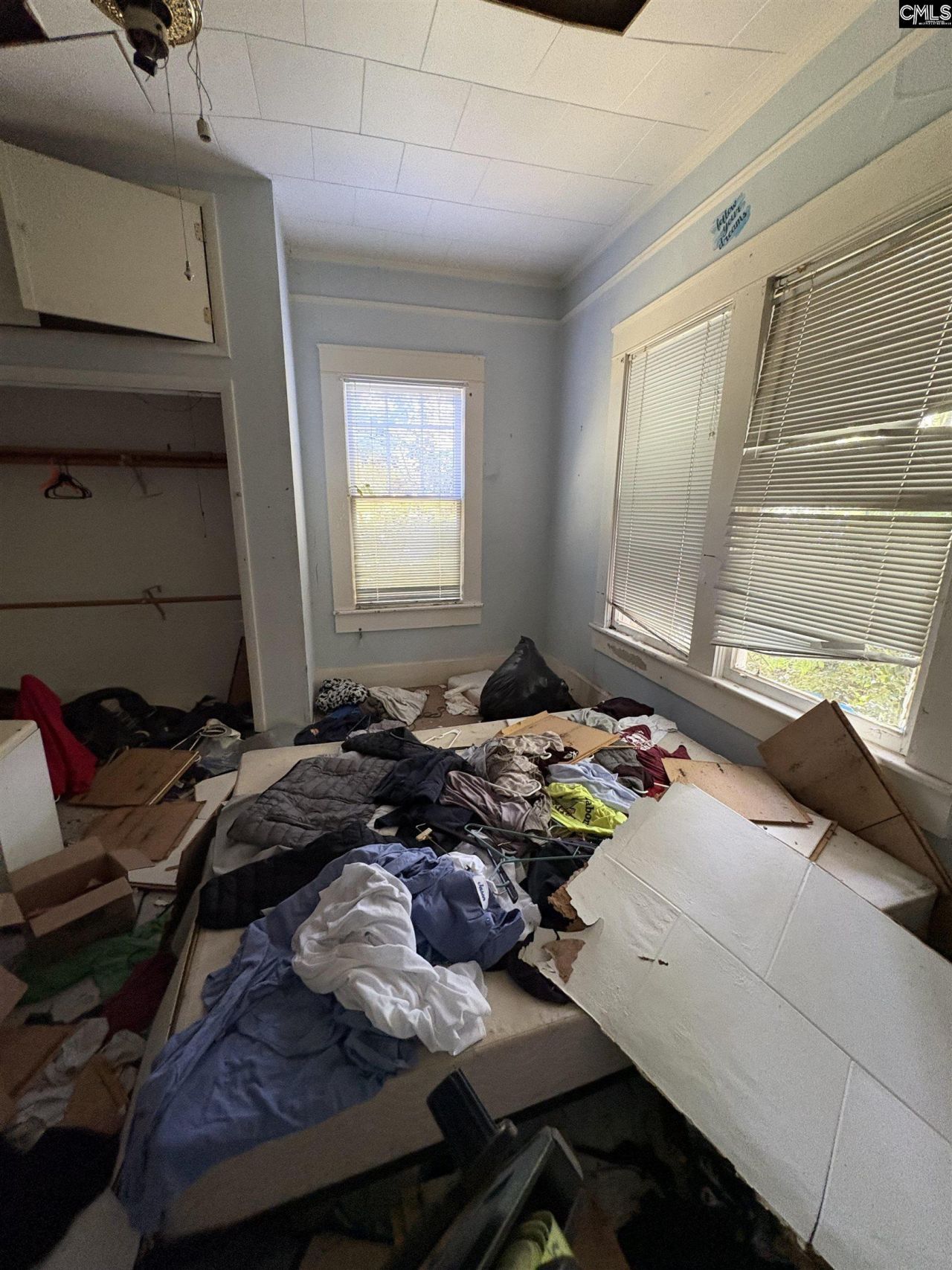 2400 Main Street  Photo 26