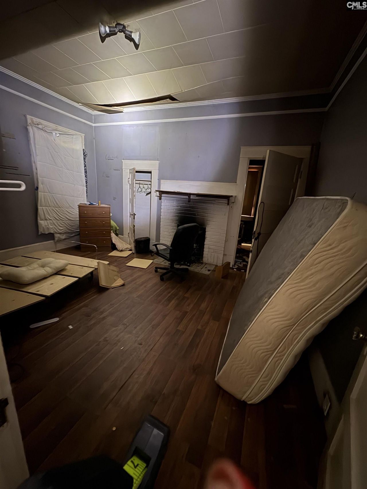 2400 Main Street  Photo 37