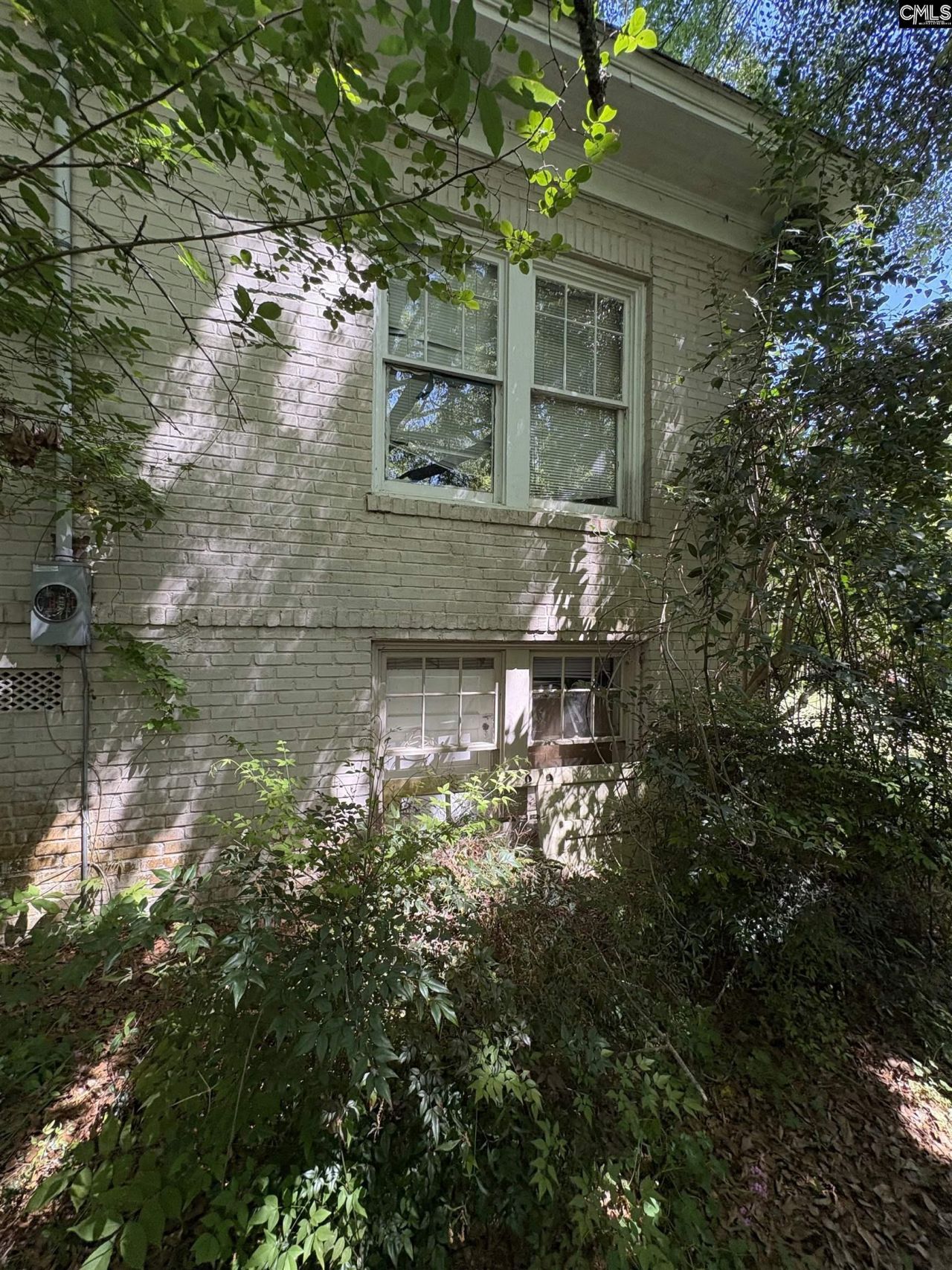 2400 Main Street  Photo 52