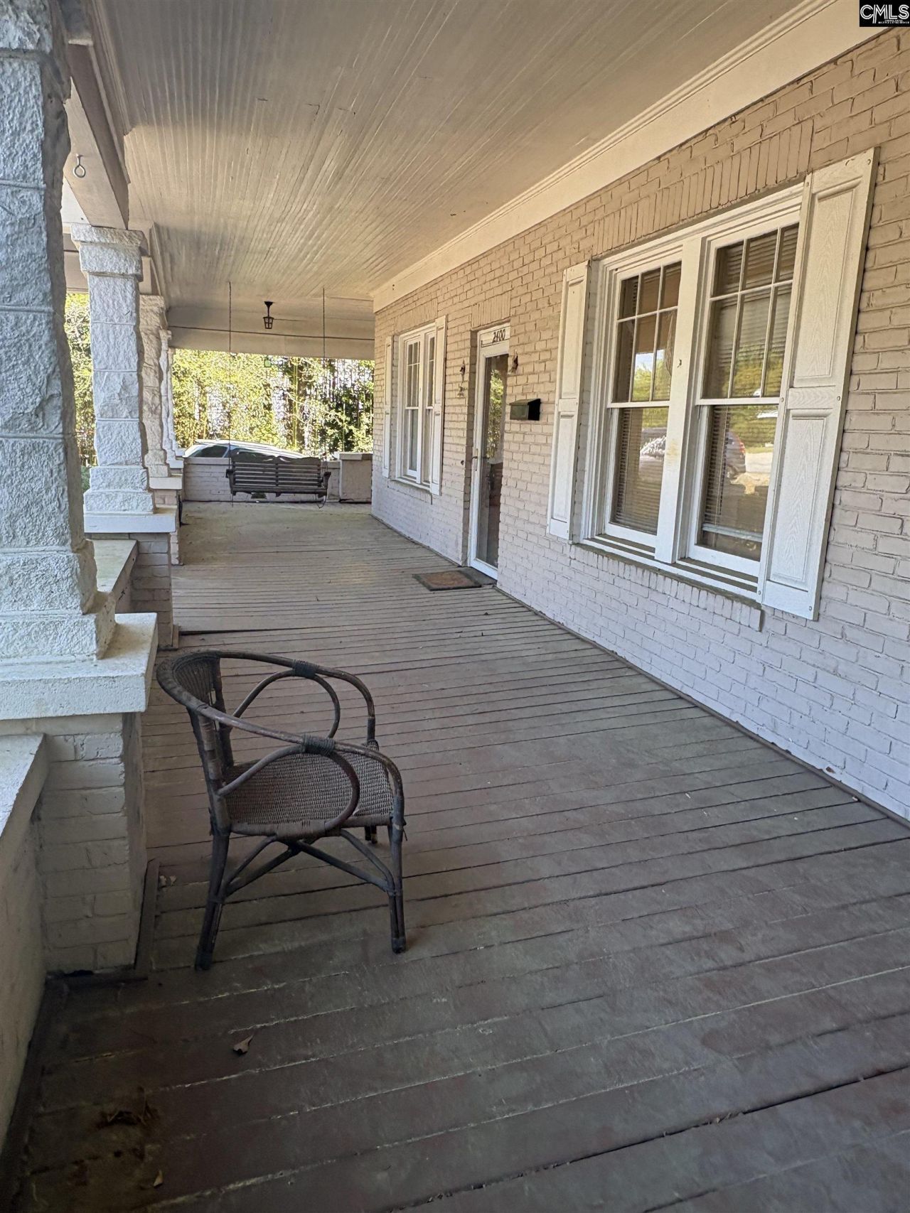 2400 Main Street  Photo 8