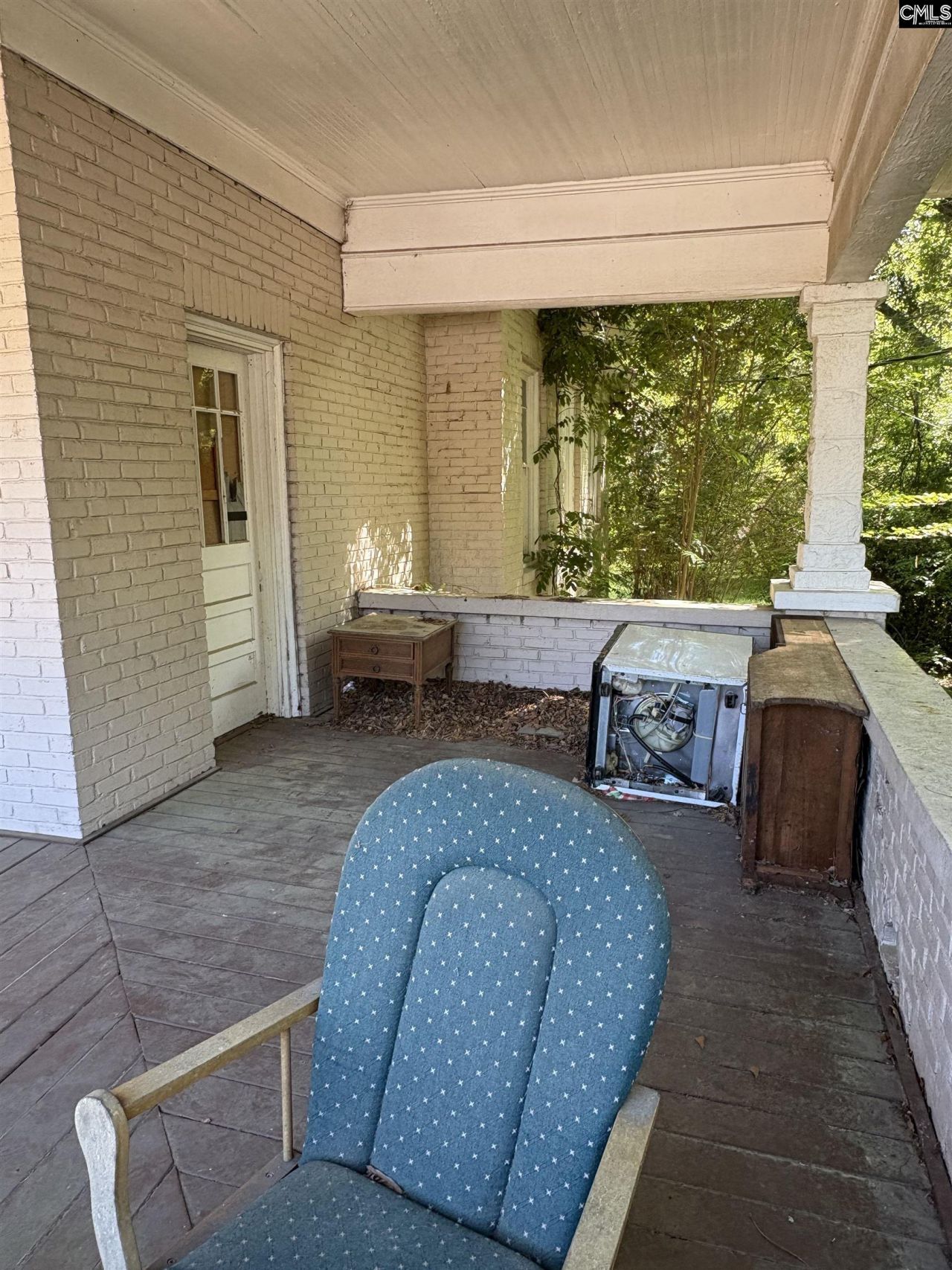 2400 Main Street  Photo 9