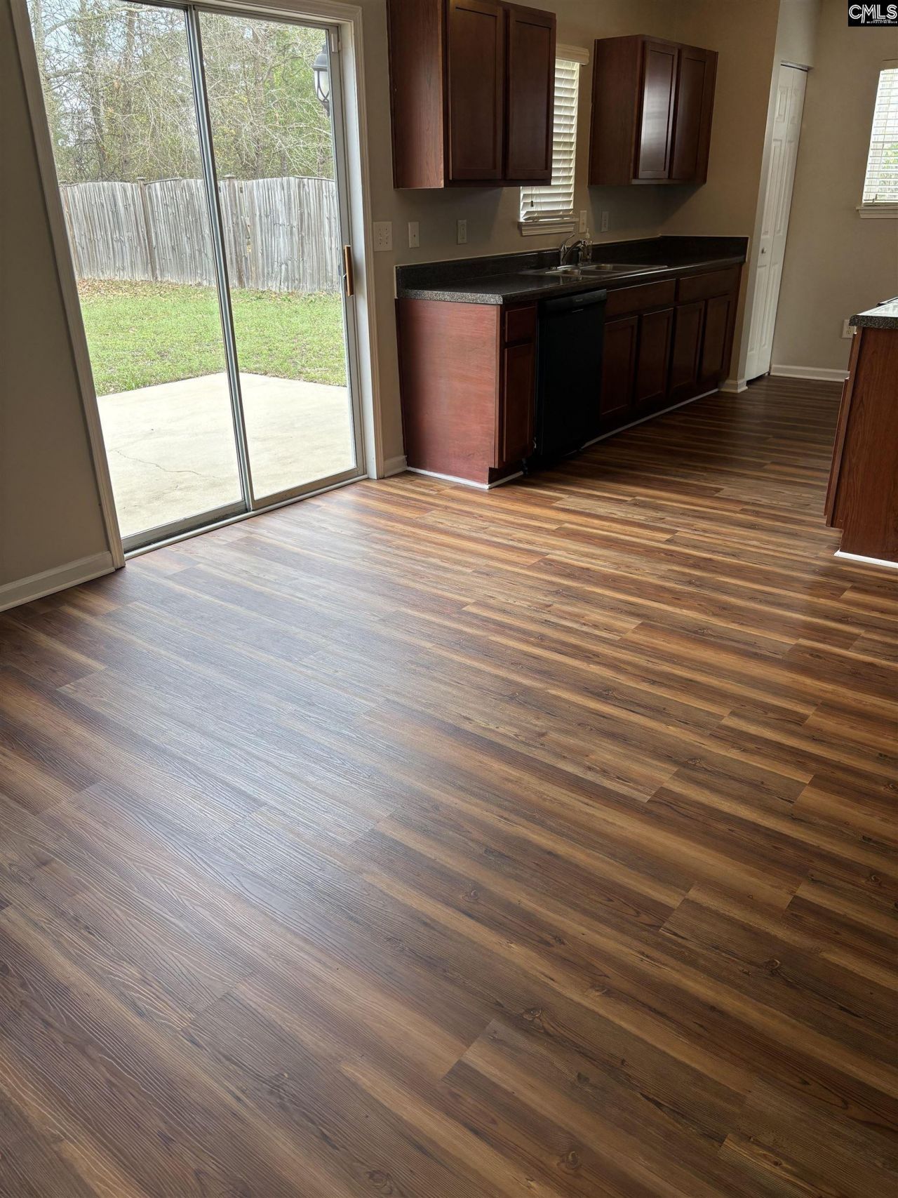 2129 Wilkinson Drive  Photo 11