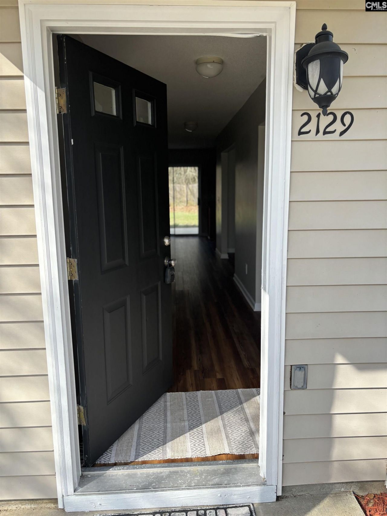 2129 Wilkinson Drive  Photo 5