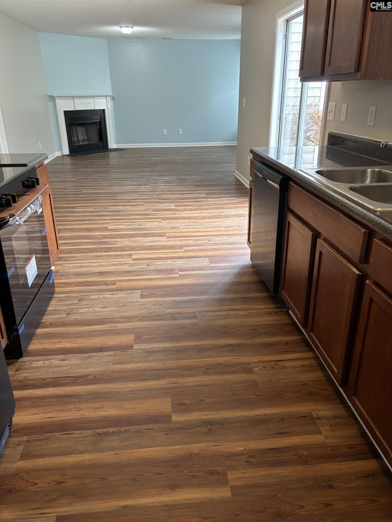 2129 Wilkinson Drive  Photo 8