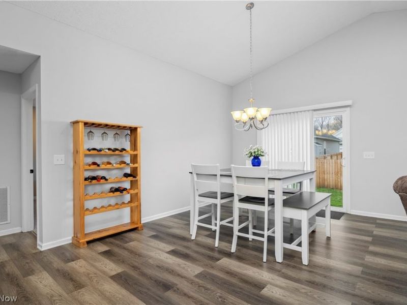 3822 Parkside Circle E, Lorain, OH 44053 Photo 15