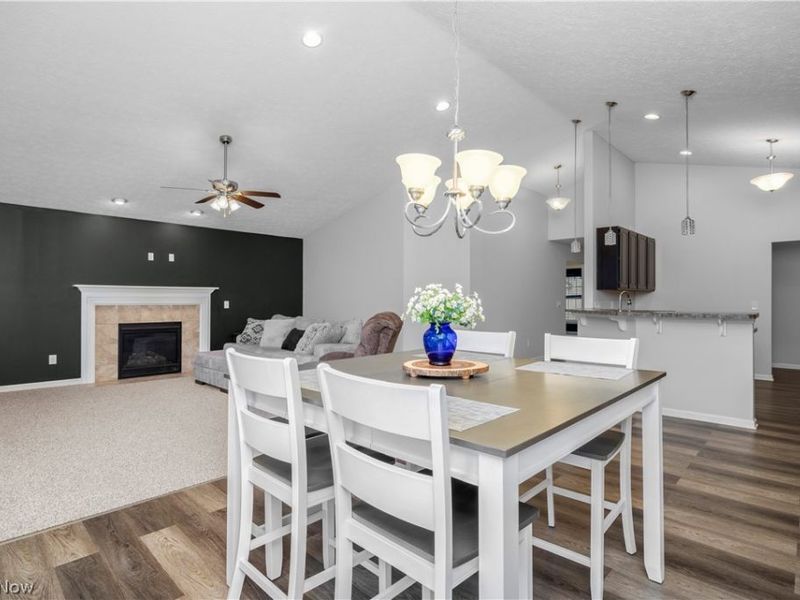 3822 Parkside Circle E, Lorain, OH 44053 Photo 17