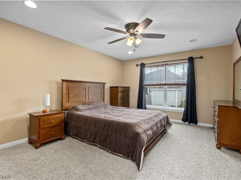 3822 Parkside Circle E, Lorain, OH 44053 Photo 25