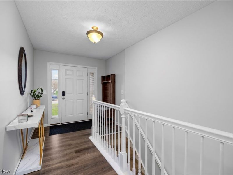 3822 Parkside Circle E, Lorain, OH 44053 Photo 3