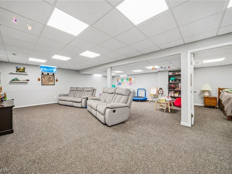 424 Locklie Drive, Highland Heights, OH 44143 Photo 19