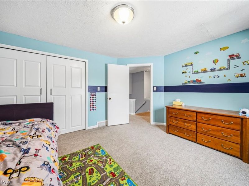 424 Locklie Drive, Highland Heights, OH 44143 Photo 24