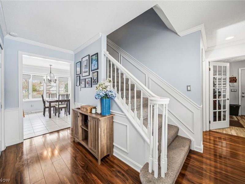 424 Locklie Drive, Highland Heights, OH 44143 Photo 6