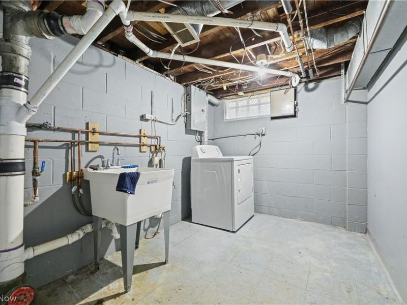 169 Hillman Road, Akron, OH 44312 Photo 36