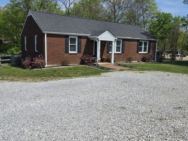 1605 New Dry Hollow Rd , Vanleer, TN 37181