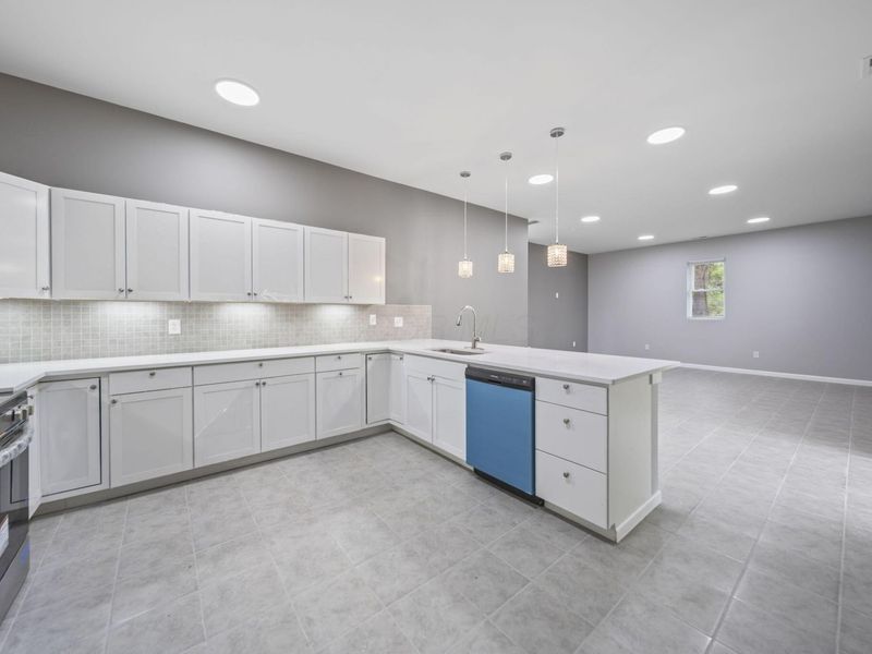 2830 Minerva Avenue, Columbus, OH 43231 Photo 22