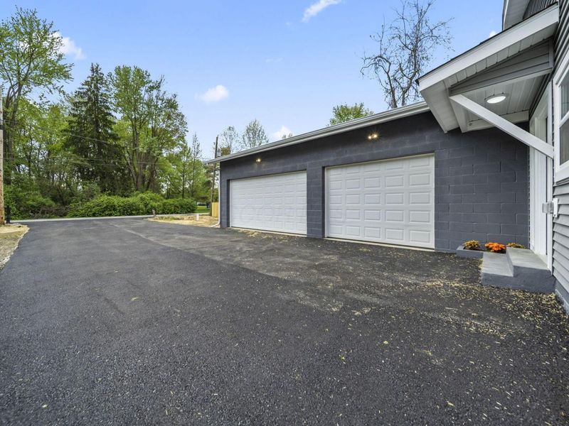 2830 Minerva Avenue, Columbus, OH 43231 Photo 3