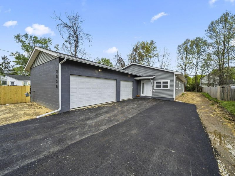 2830 Minerva Avenue, Columbus, OH 43231 Photo 4