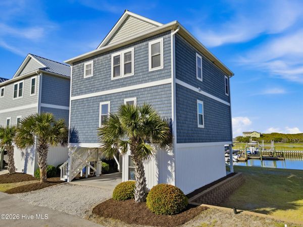926 Observation Lane, Topsail Beach, NC 28445