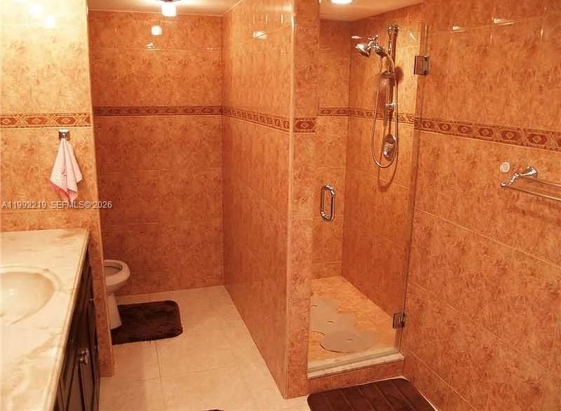 1865 S Ocean Dr, Unit 2B, Hallandale Beach, FL 33009 Photo