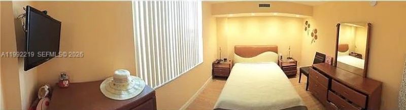 1865 S Ocean Dr, Unit 2B, Hallandale Beach, FL 33009 Photo