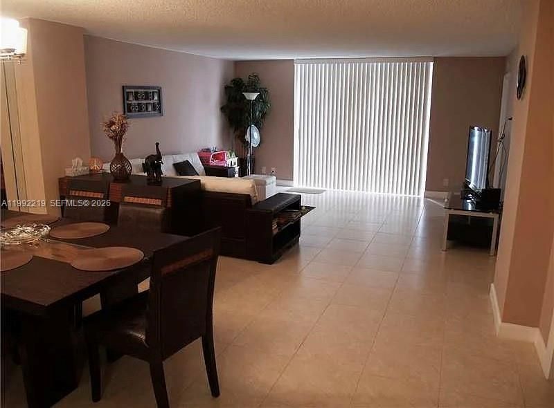 1865 S Ocean Dr, Unit 2B, Hallandale Beach, FL 33009 Photo