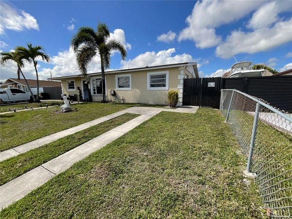 11801 SW 172nd St, Unit 2, Miami, FL 33177