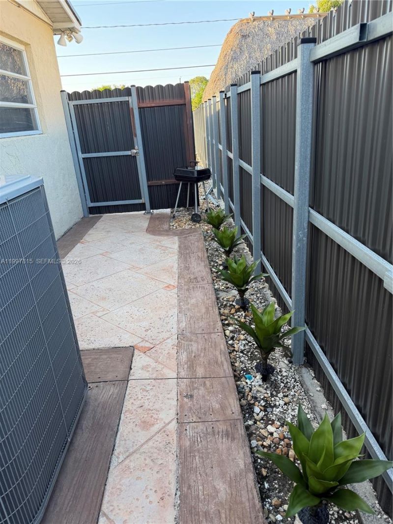 11801 SW 172nd St, Unit 2, Miami, FL 33177 Photo