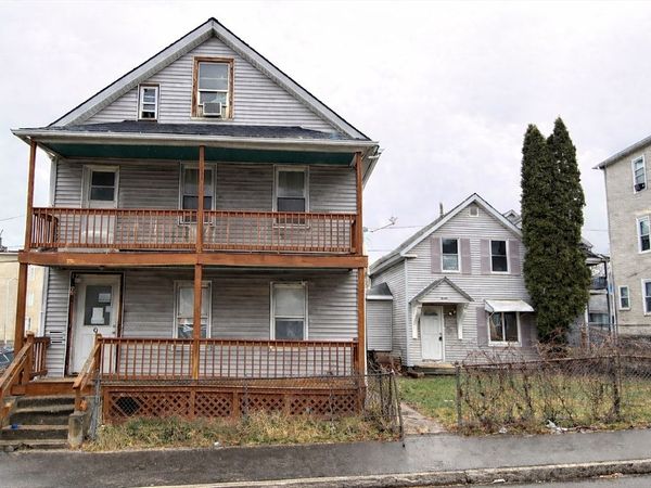 9-11 Barclay St, Worcester, MA 01604