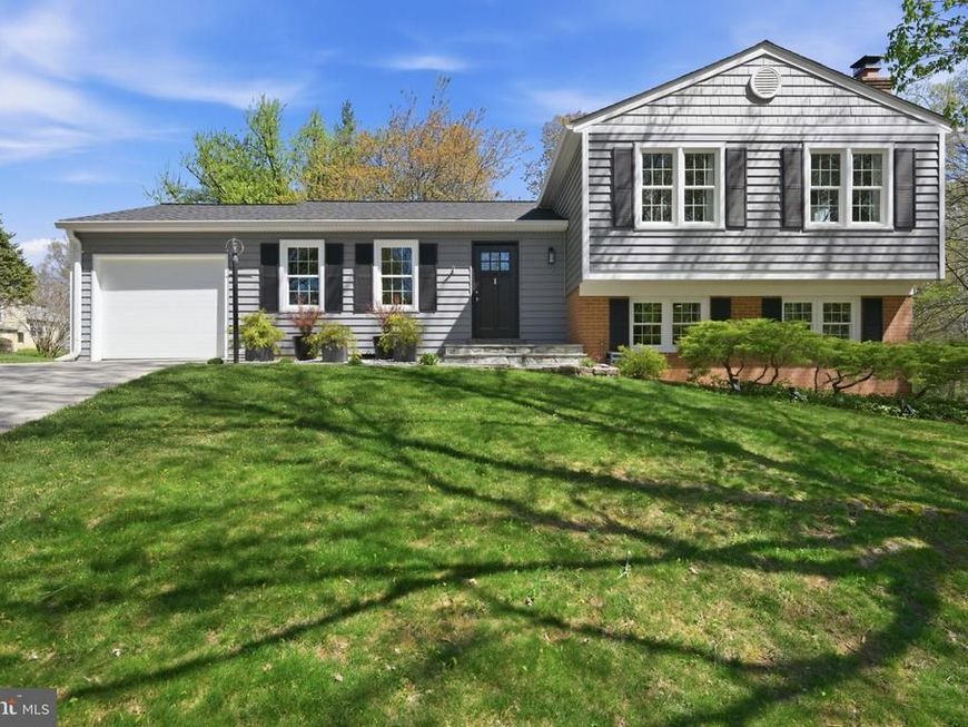 7 Bentley Court, Rockville, MD 20850 Main Photo