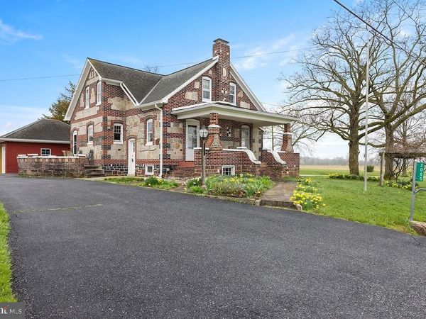 2085 HARNEY ROAD , LITTLESTOWN, PA 17340