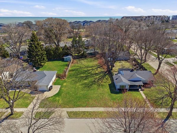 4010 S KIRKWOOD AVENUE, Saint Francis, WI 53235