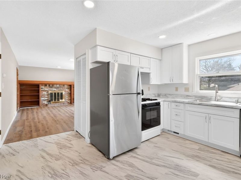 25191 Butternut Ridge Road, North Olmsted, OH 44070 Photo 13