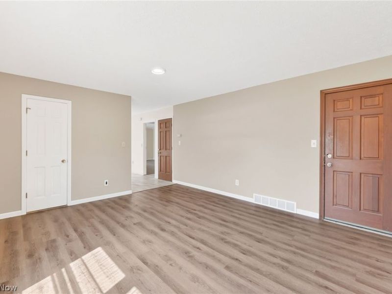 25191 Butternut Ridge Road, North Olmsted, OH 44070 Photo 16